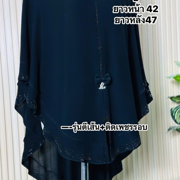 Women's Black Dress - Picture 3 of 16